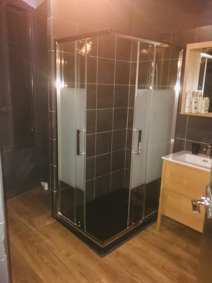 Chambre Privee Totalement Independante Au Coeur De La Ville Карпентра Екстериор снимка